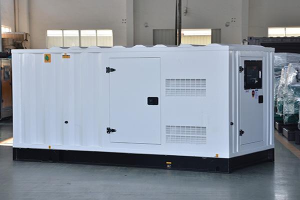 金东发电机组气门间隙的调整周期是多久?