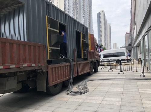 金东低温环境下，柴油发电机组电池充满电的具体时间受哪些因素影响？