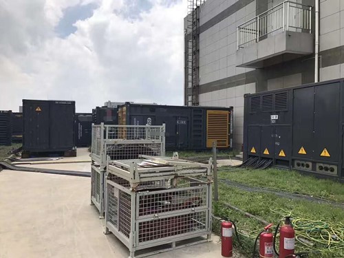 金东除了定期检查，还有哪些方法可以及时发现接触式转速表探头的磨损？